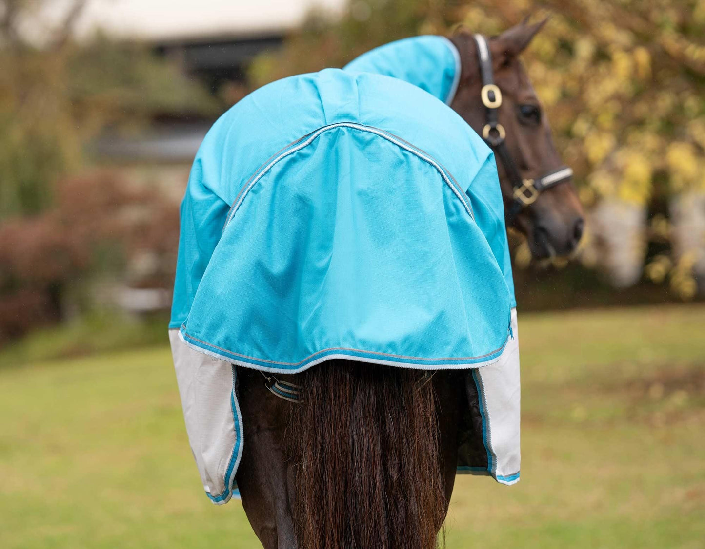 Clearance Caribu Flinders Detach-a-Neck Rainsheet 1200D