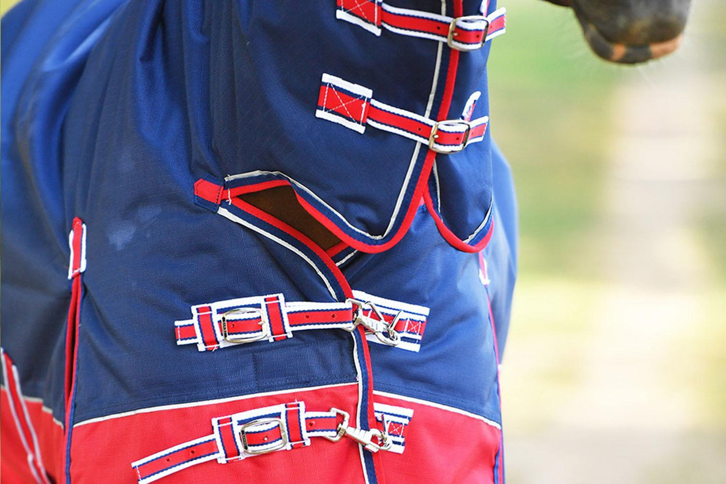 Caribu Alpine Combo Horse Rug 200g