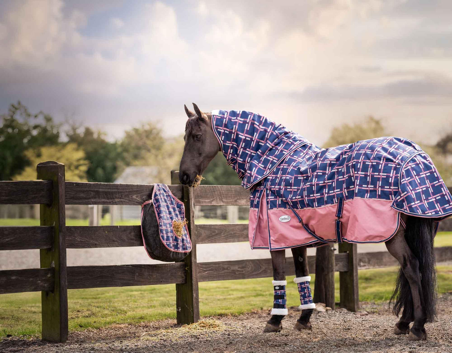 Caribu 1200D Horse Hay Bag Rose Check