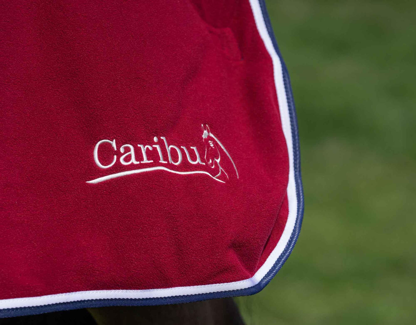 Caribu Deluxe Polar Fleece Horse Rug